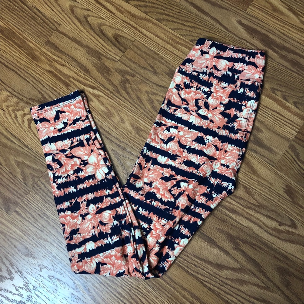 Lularoe Leggings OS Tropical Stripes